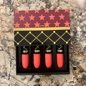 MAC Nutcracker Sweet Red Lipstick Kit